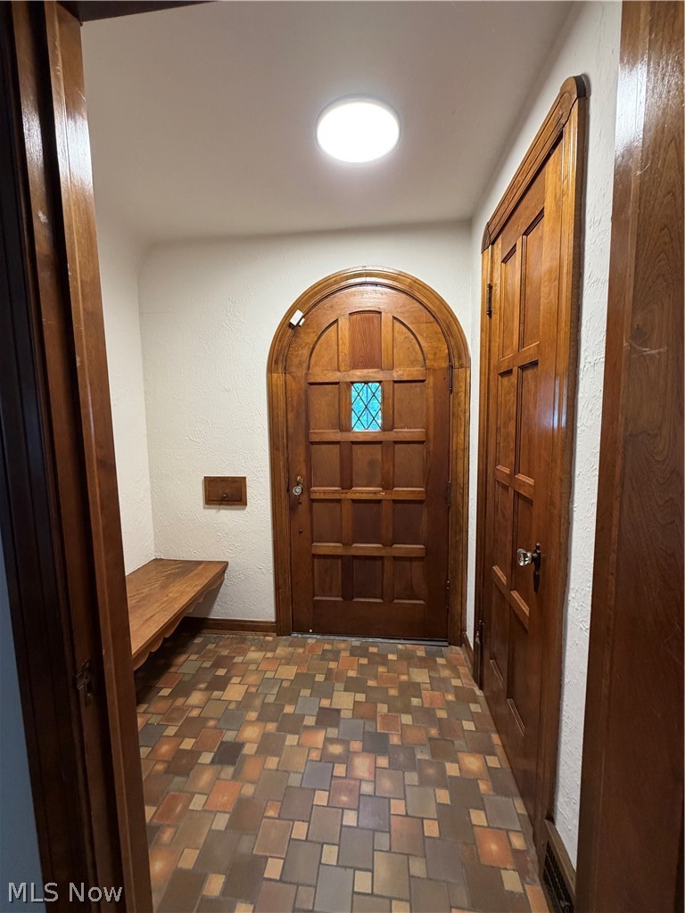 260 E 214th Street Euclid OH 44123
