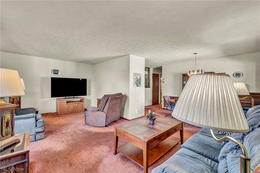 15816 Mendota Avenue Maple Heights OH 44137