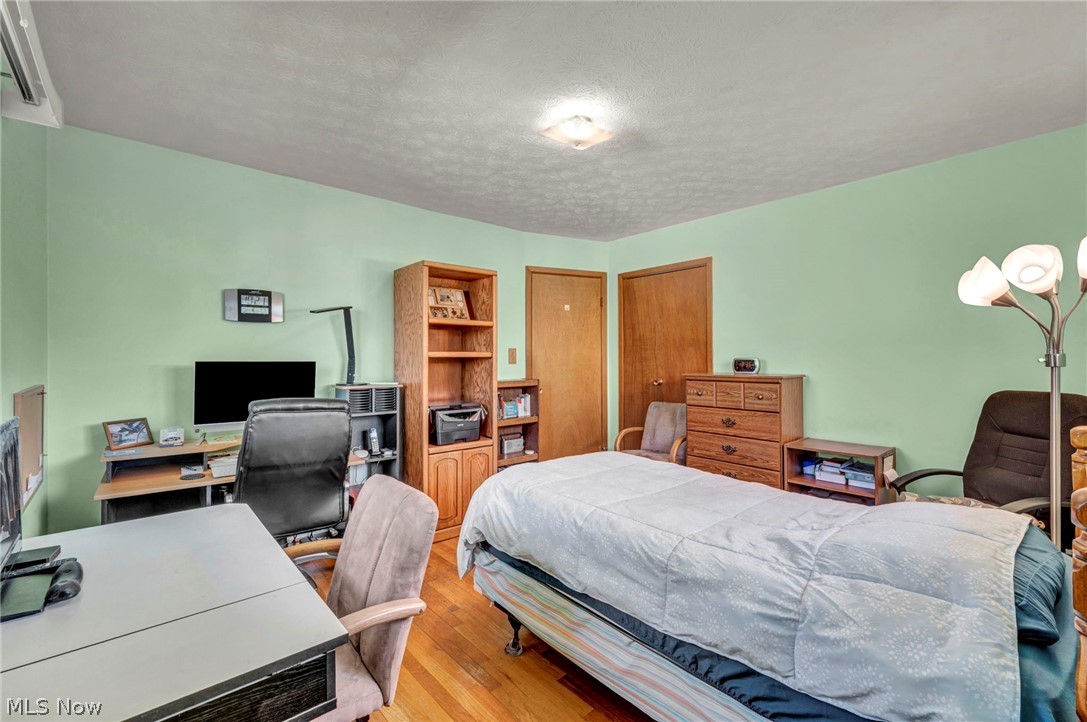 15816 Mendota Avenue Maple Heights OH 44137