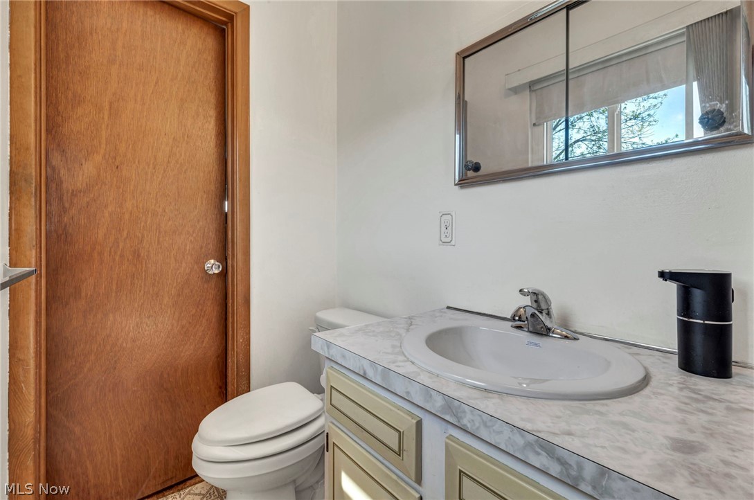 15816 Mendota Avenue Maple Heights OH 44137