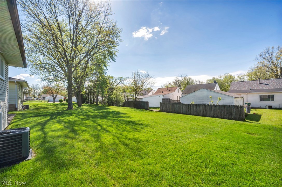 15816 Mendota Avenue Maple Heights OH 44137