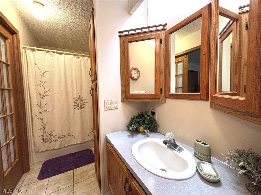 1229 Columbiana Lisbon Road Columbiana OH 44408