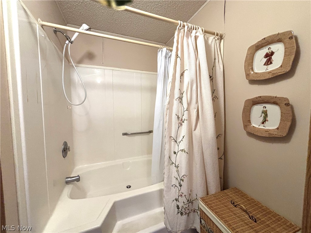 1229 Columbiana Lisbon Road Columbiana OH 44408