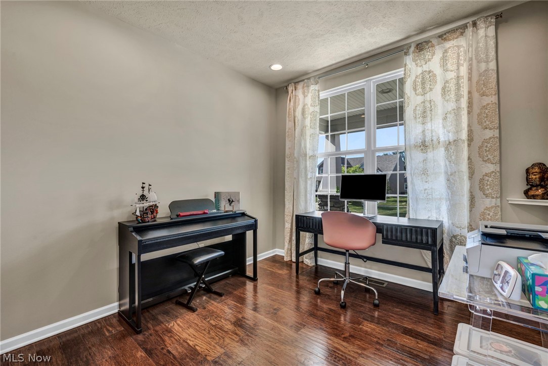 21017 Rockglen Drive Strongsville OH 44149