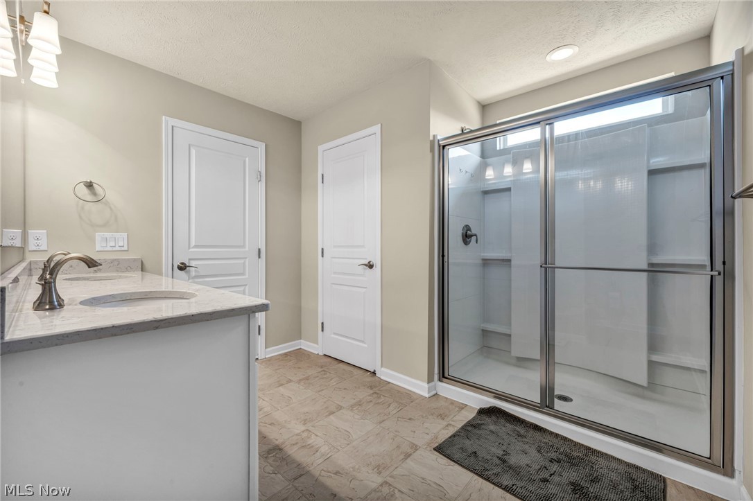 21017 Rockglen Drive Strongsville OH 44149