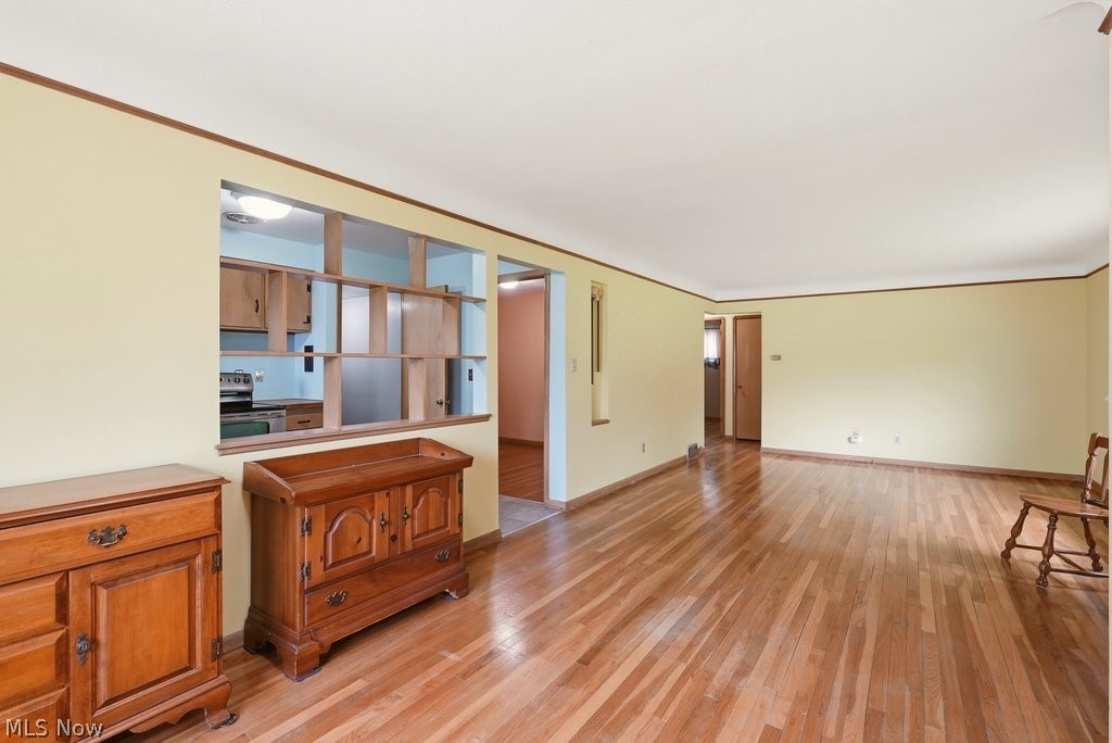 6524 Charles Road North Olmsted OH 44070