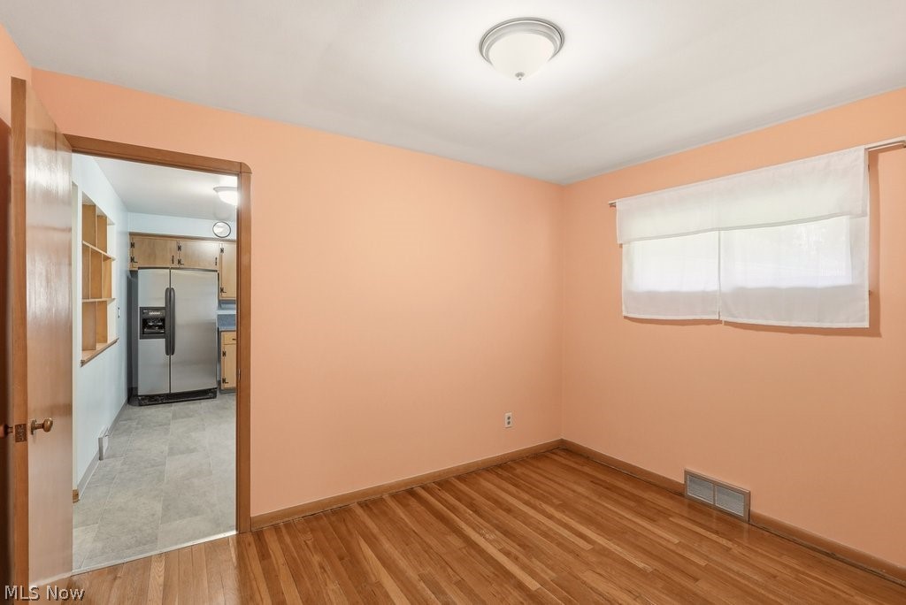 6524 Charles Road North Olmsted OH 44070