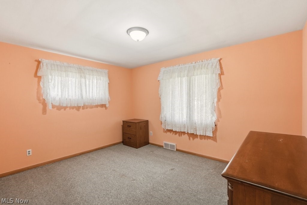 6524 Charles Road North Olmsted OH 44070