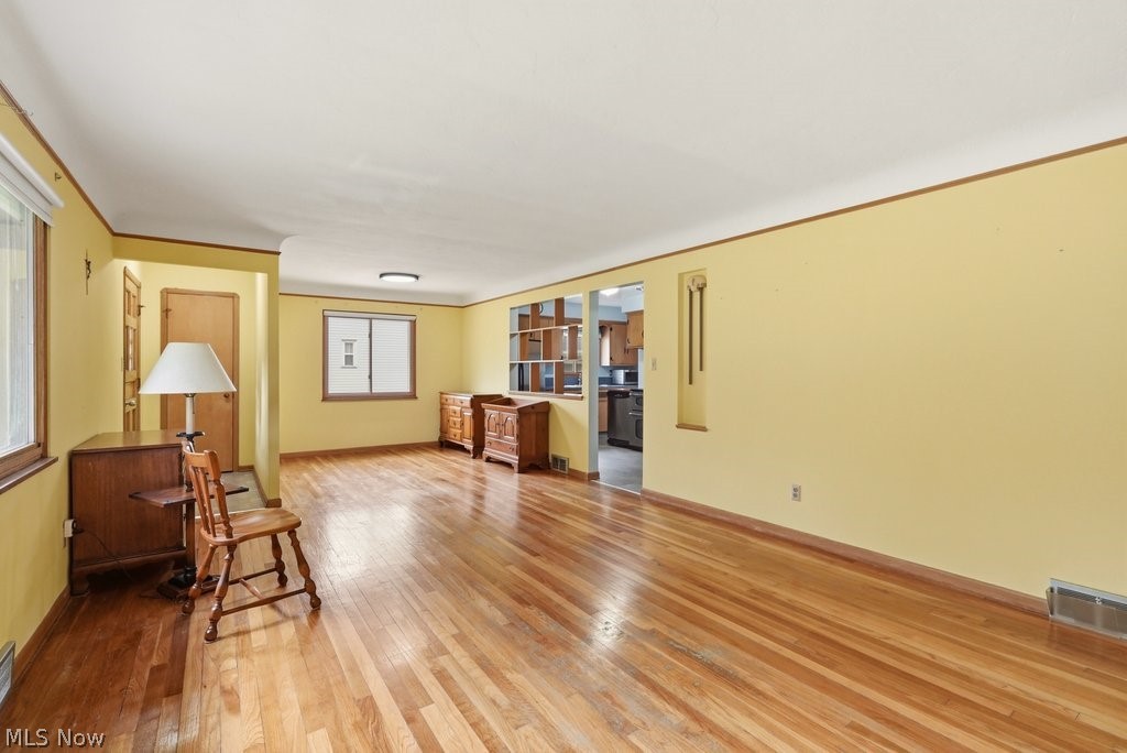 6524 Charles Road North Olmsted OH 44070