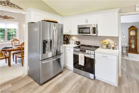 7820 Klein Drive Middleburg Heights OH 44130