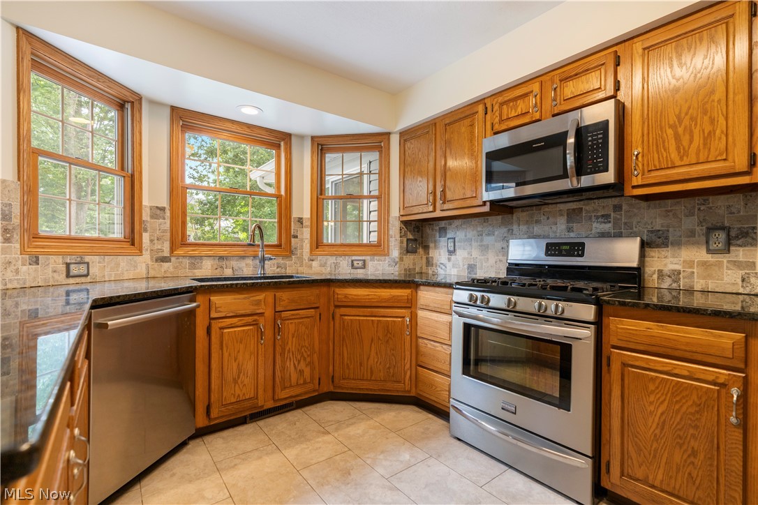 841 27th Street NE Massillon OH 44646