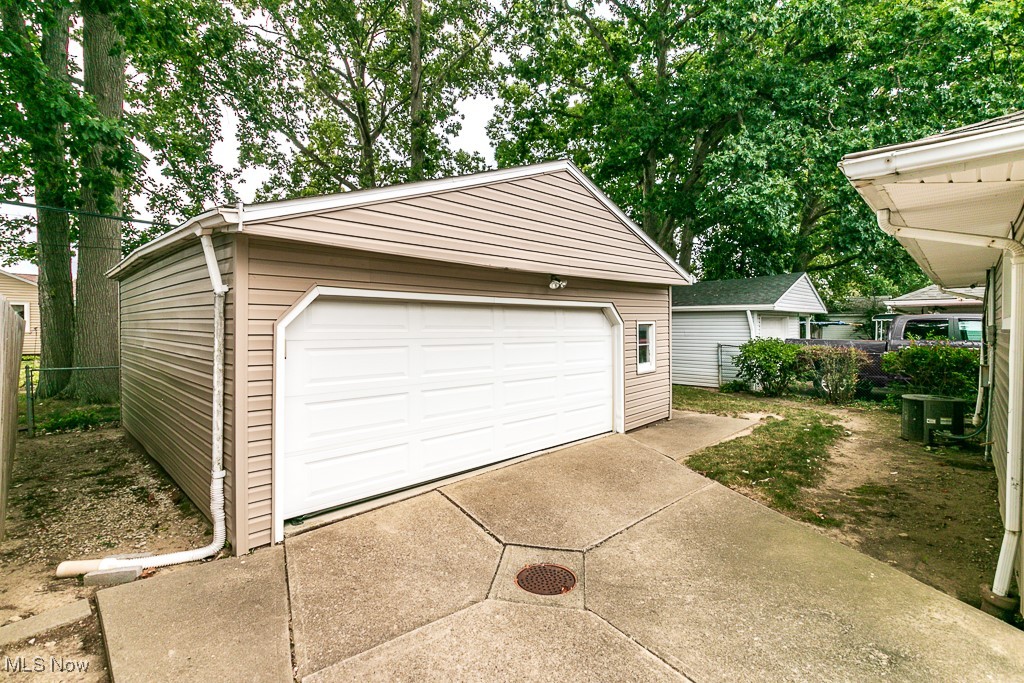 30093 Regent Road Wickliffe OH 44092
