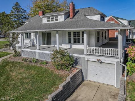 22460 Edgecliff Drive Euclid OH 44123