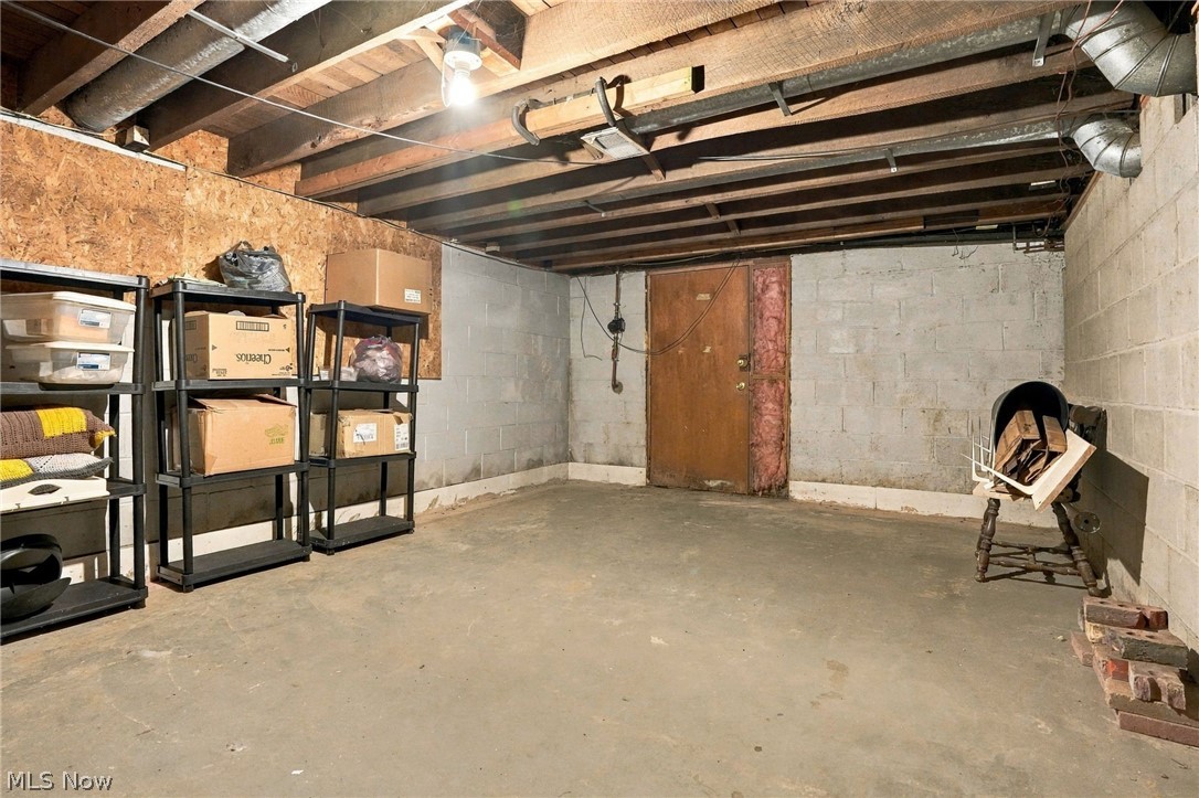 185 Brady Street Magnolia OH 44643