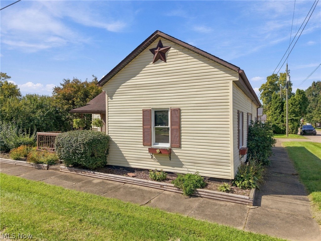 185 Brady Street Magnolia OH 44643