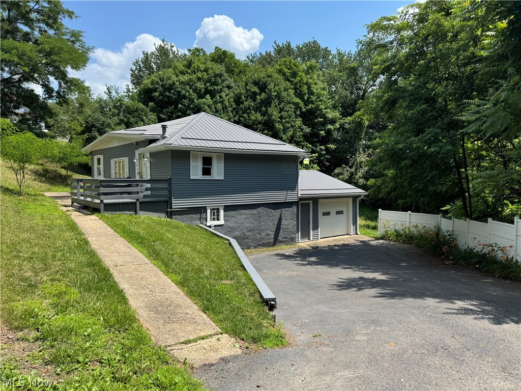 300 Henry Avenue East Liverpool OH 43920