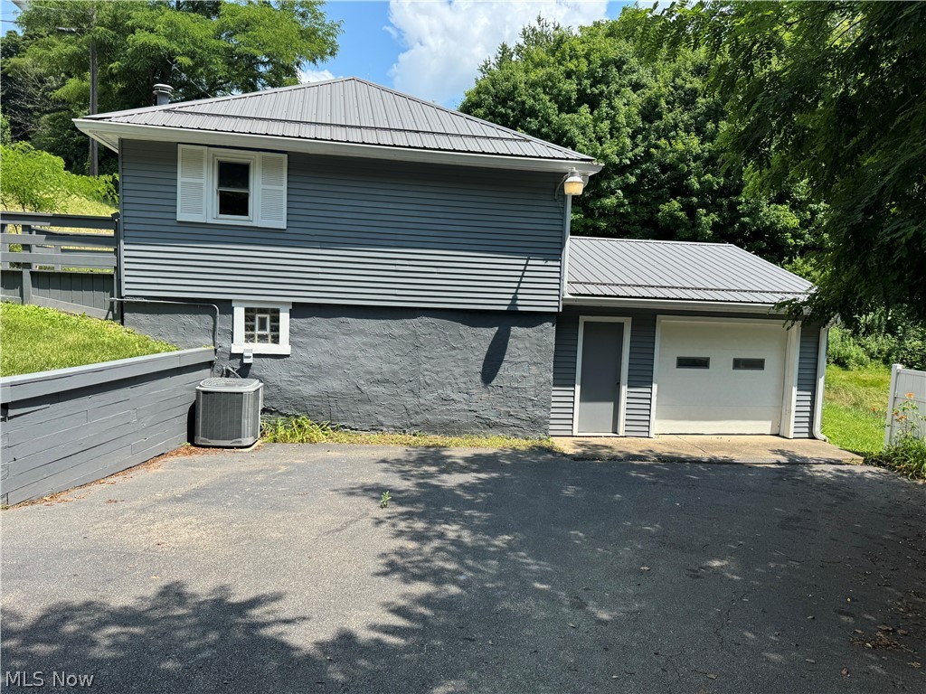 300 Henry Avenue East Liverpool OH 43920