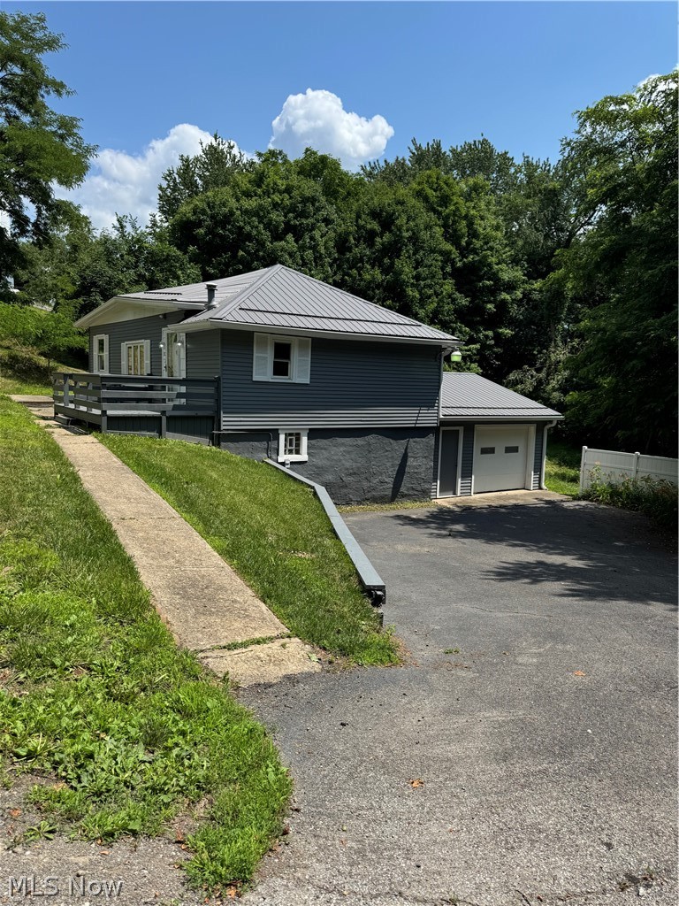 300 Henry Avenue East Liverpool OH 43920