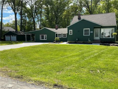 262 Miller Court Elyria OH 44035