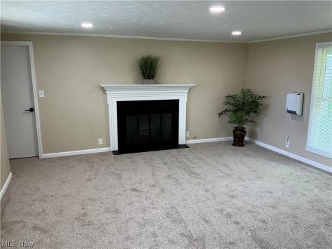 262 Miller Court Elyria OH 44035