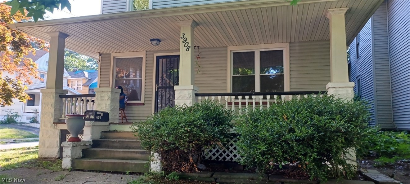 3908 W 36 Street Cleveland OH 44109
