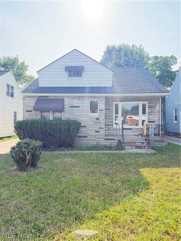 5046 Philip Avenue Maple Heights OH 44137