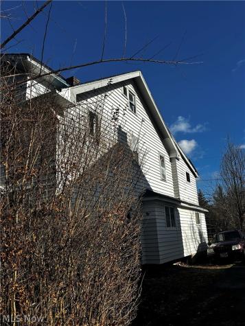 2083 N Taylor Road Cleveland Heights OH 44112