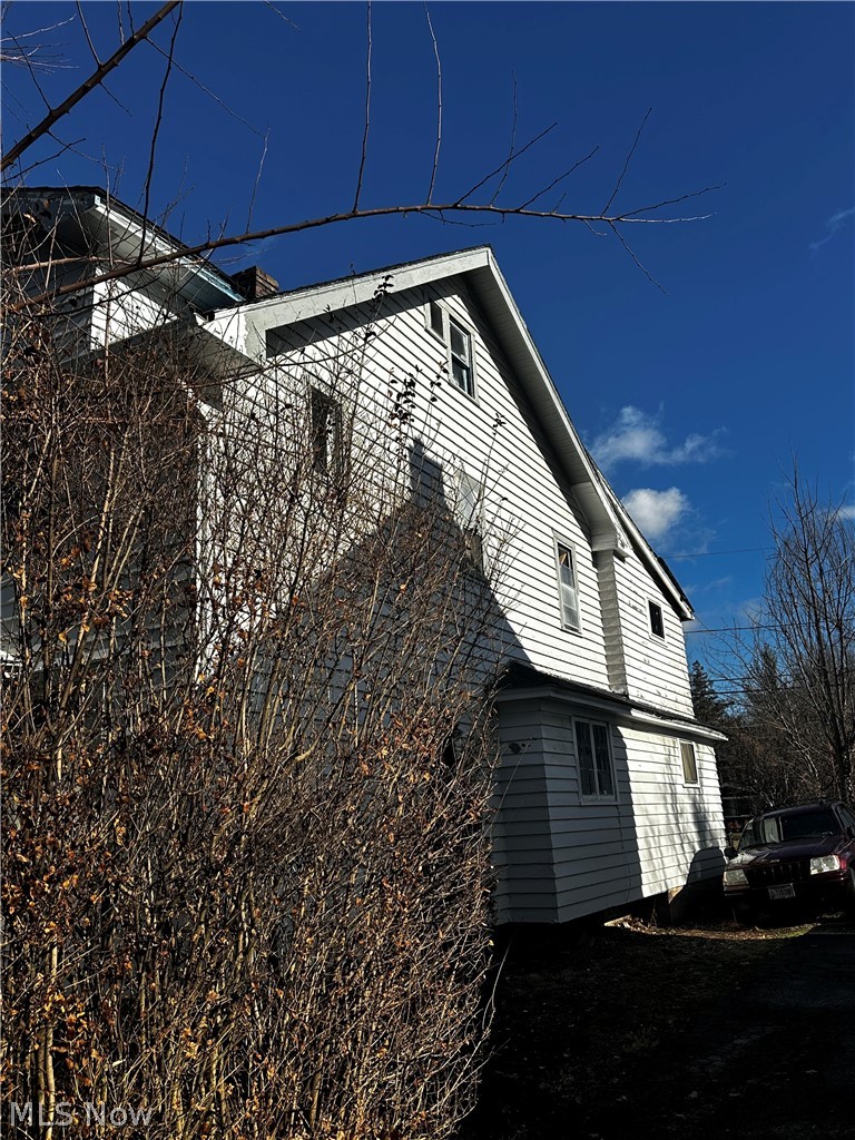 2083 N Taylor Road Cleveland Heights OH 44112