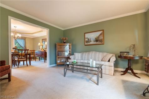 6633 Olde Stone Circle NE Canton OH 44721