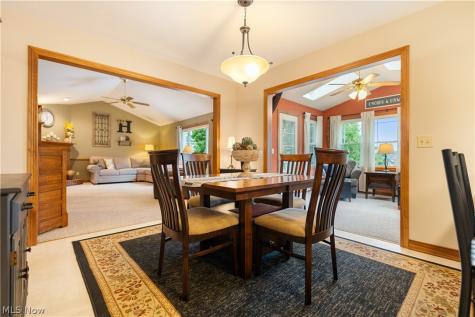 6633 Olde Stone Circle NE Canton OH 44721