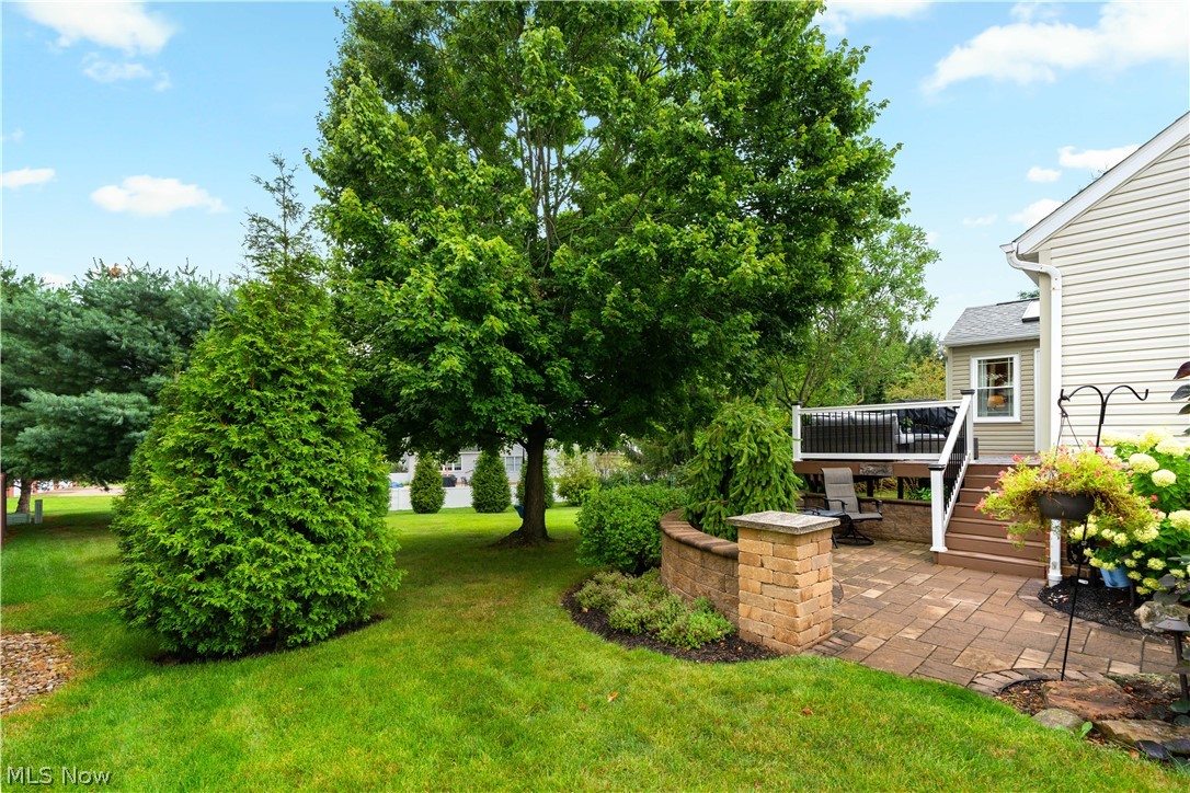 6633 Olde Stone Circle NE Canton OH 44721