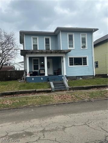 Broadway Avenue Wellsville OH 43968