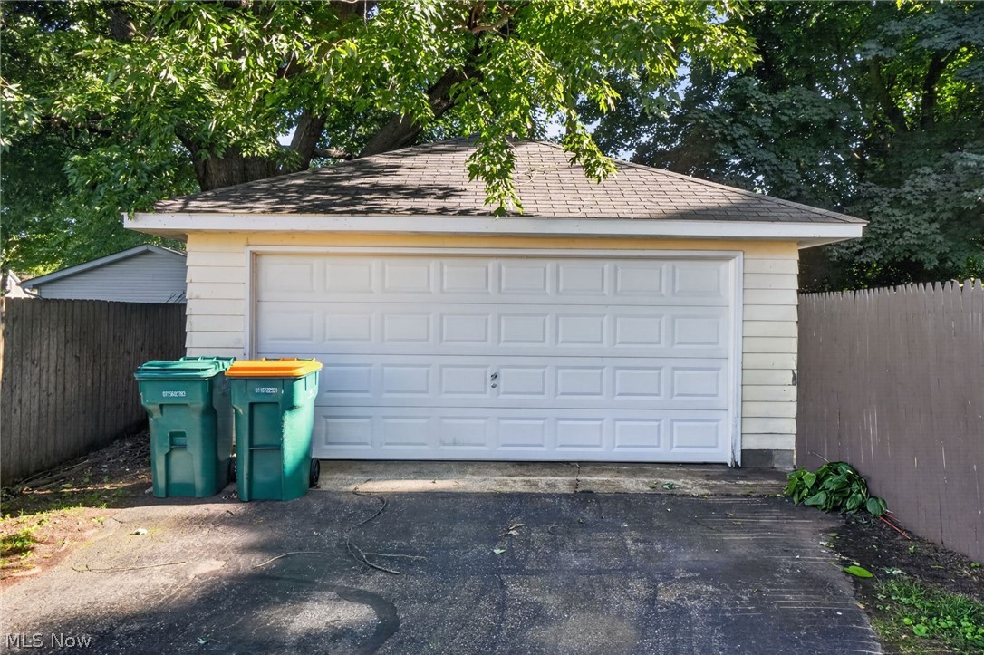 3912 Lake Road W Saybrook OH 44004