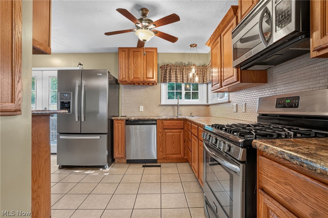 3912 Lake Road W Saybrook OH 44004