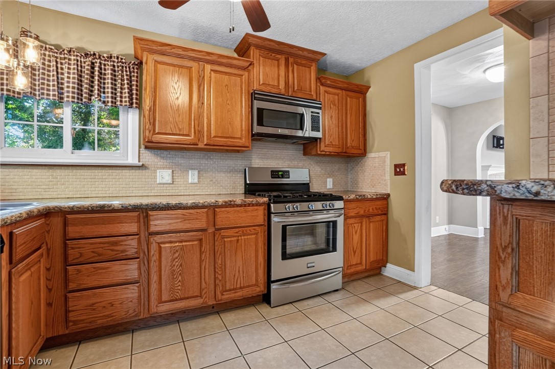 3912 Lake Road W Saybrook OH 44004