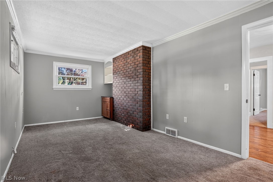 3912 Lake Road W Saybrook OH 44004