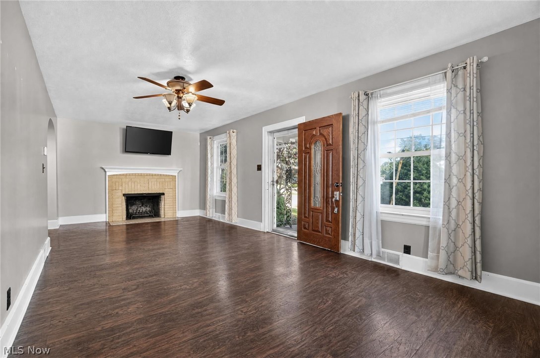 3912 Lake Road W Saybrook OH 44004