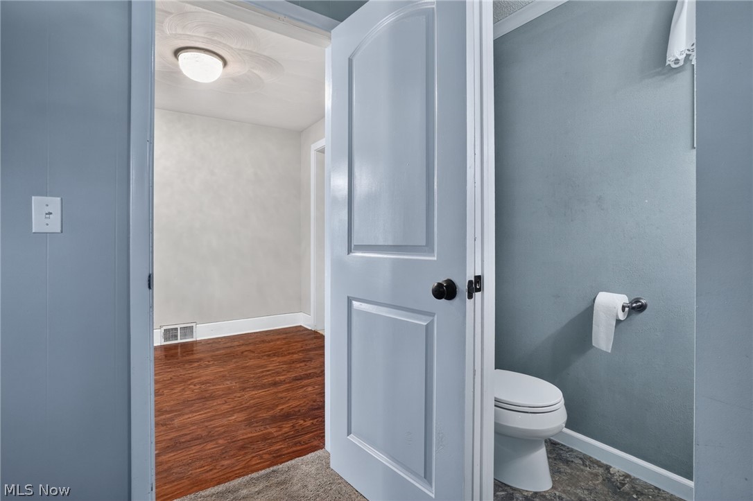 3912 Lake Road W Saybrook OH 44004