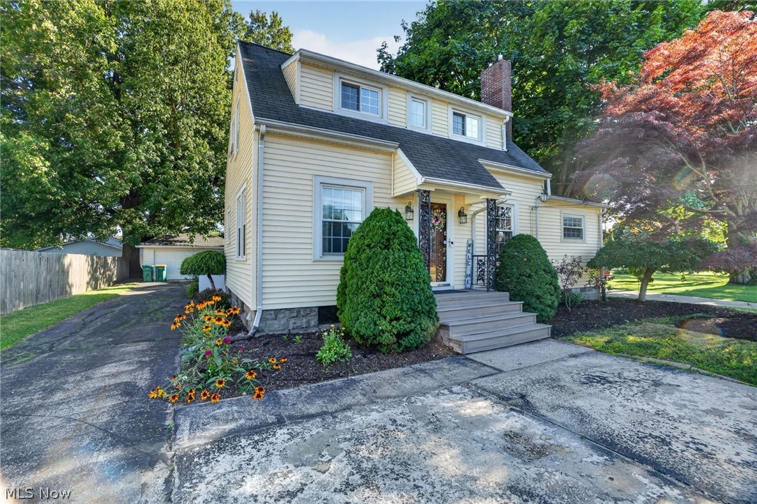3912 Lake Road W Saybrook OH 44004
