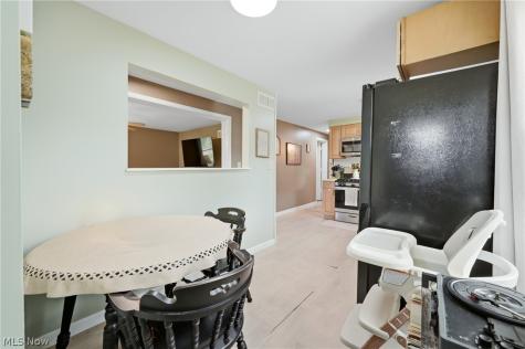 64 Morningside Road Niles OH 44446