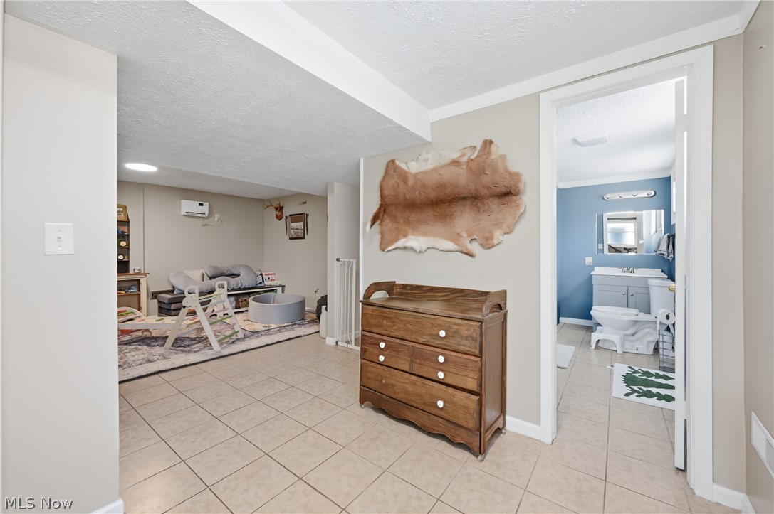 64 Morningside Road Niles OH 44446