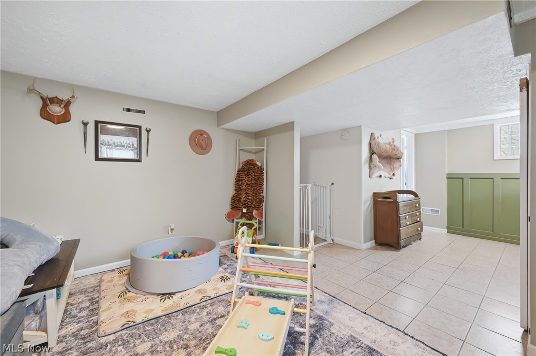 64 Morningside Road Niles OH 44446