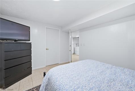 64 Morningside Road Niles OH 44446