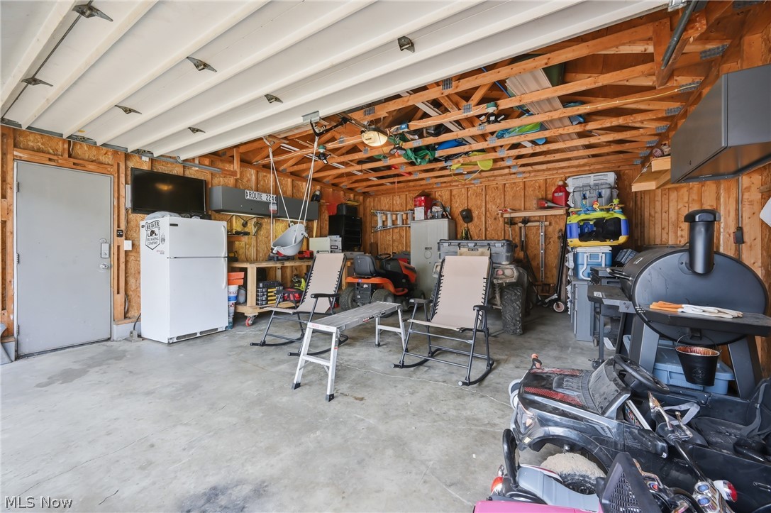64 Morningside Road Niles OH 44446