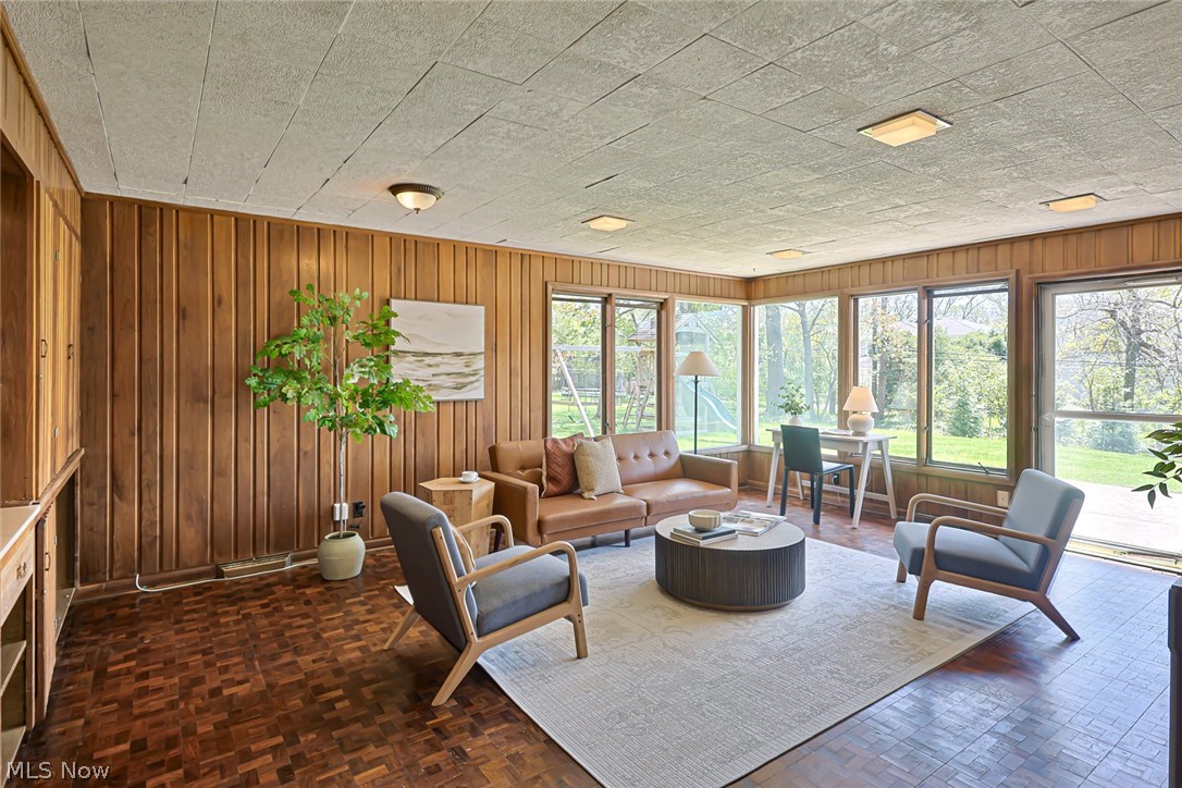 22350 Shaker Boulevard Shaker Heights OH 44122