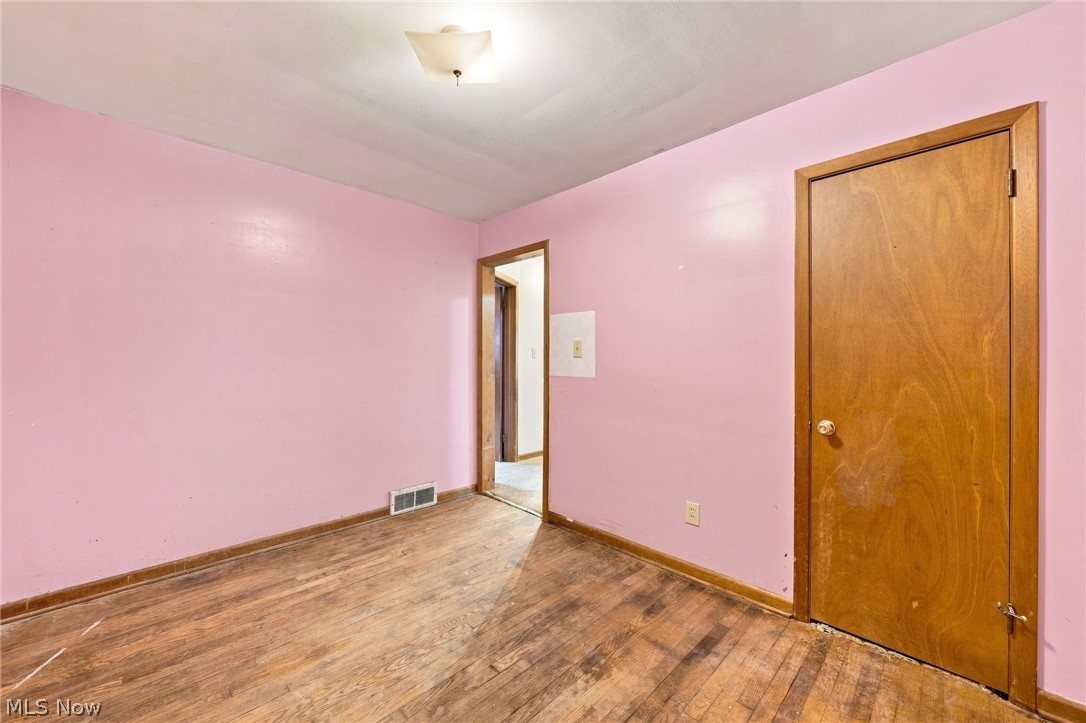 71 23rd Street NW Barberton OH 44203