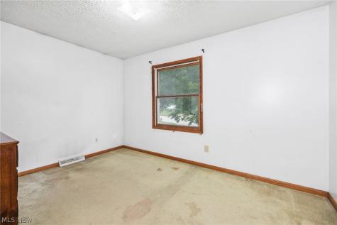 364 Garner Drive Mogadore OH 44260