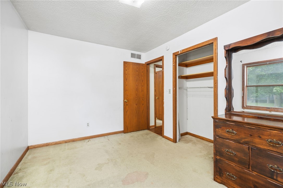 364 Garner Drive Mogadore OH 44260