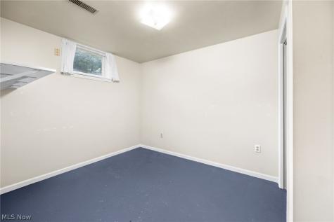 364 Garner Drive Mogadore OH 44260