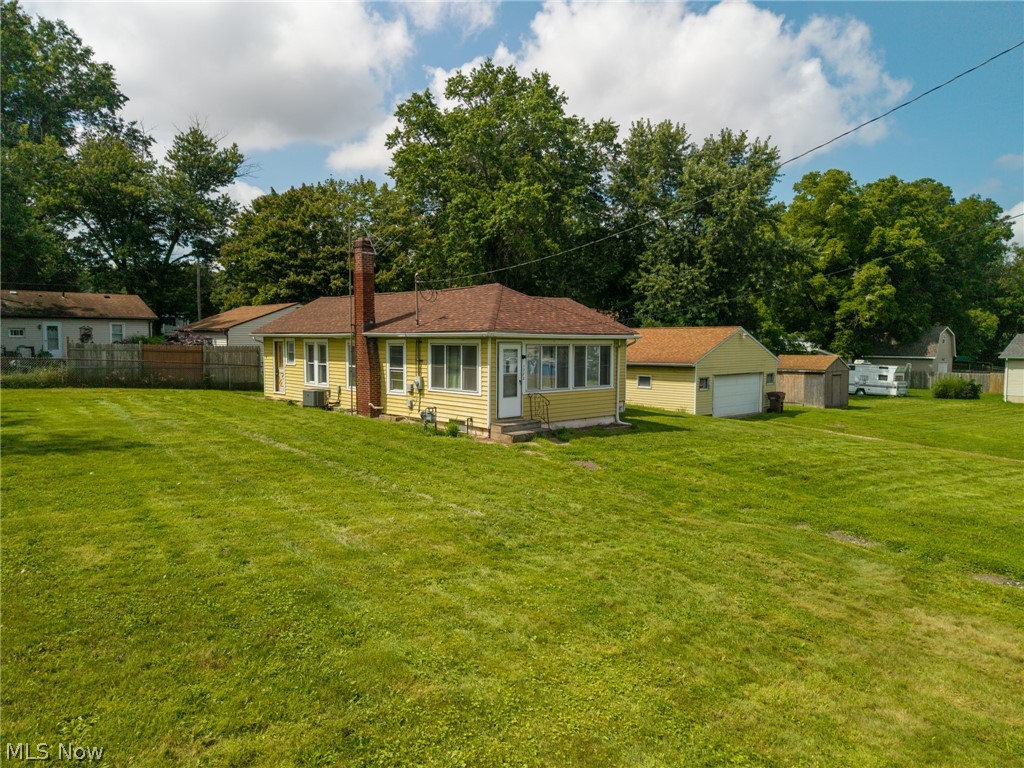 1272 Shanafelt Avenue Springfield OH 44312